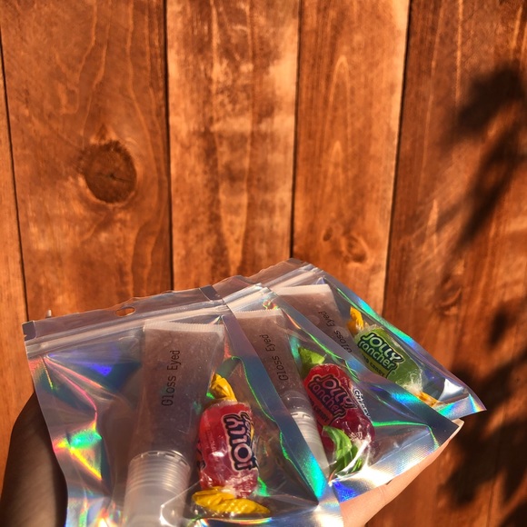 “Trippy” Gloss 💜 - Picture 2 of 2